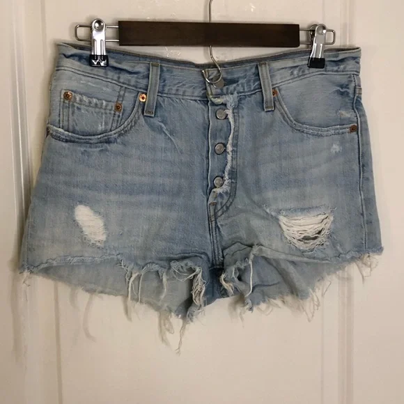 Levi’s Blue denim distressed shorts button fly Sz 28 raw hem Daisy Duke summer - Picture 2 of 9